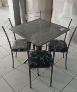 Mesa Quadrada Ipanema 70 x 70 cm Granito com 4 Cadeiras Rio Martelada Preto Lírio - Teixeira